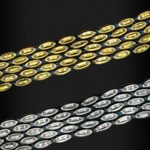 Accesorios para bicicletas en Bogotá, incluyendo cascos, luces y soportes